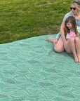 Green Leaves Picnic Rug