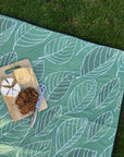 Green Leaves Picnic Rug