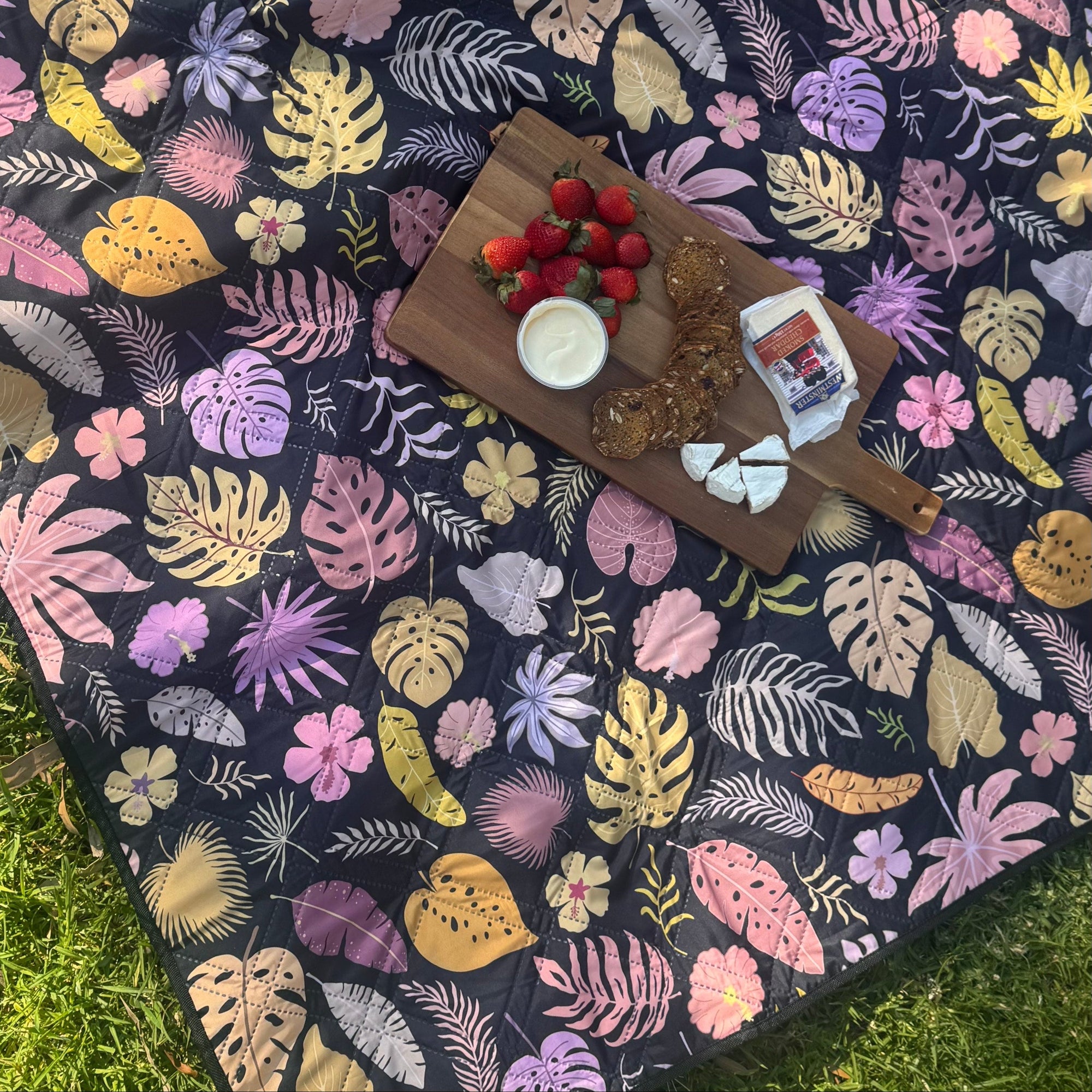 Why a Picnic Rug Makes the Perfect Gift
