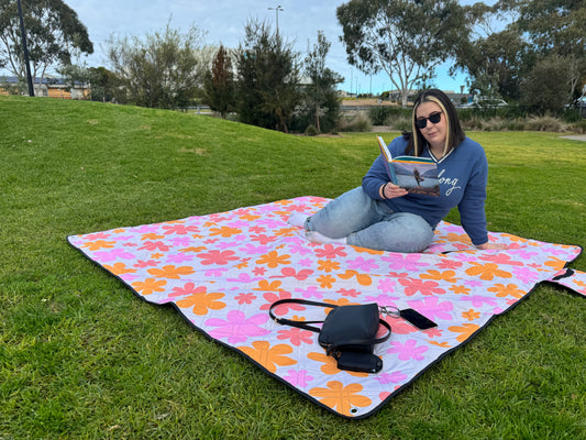 Retro Floral Picnic Rug