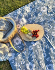 Dainty Floral Picnic Rug