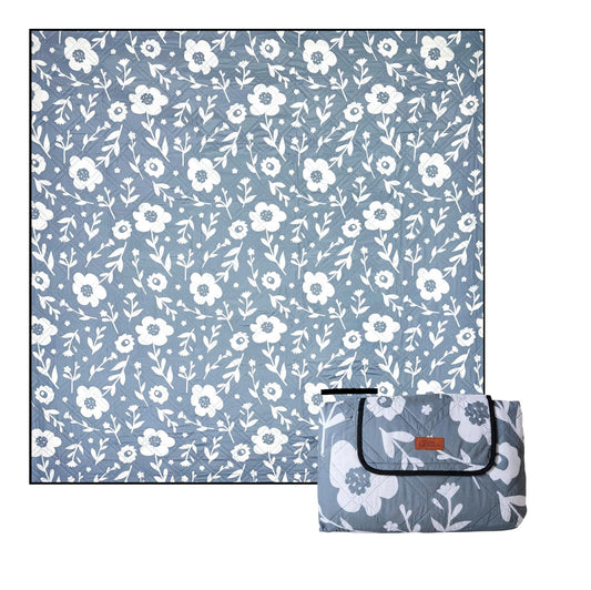 Dainty Floral Picnic Rug
