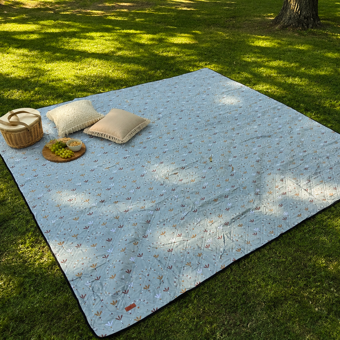 Boho Eucalyptus Grande 3m x 3m Machine Washable Picnic Rug