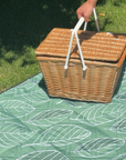 Green Leaves Picnic Rug